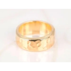 ANILLO ORO LAMINADO ARGOLLA ANCHA MARTILLADO