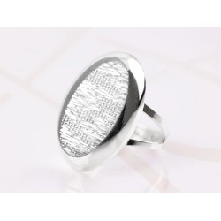 ANILLO PLATA OVALADO ENCAPSULADO