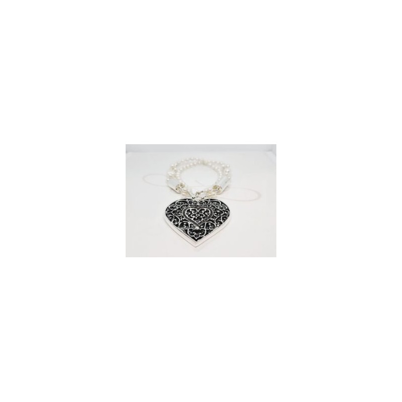 COLLAR CON DIJE CORAZON ELECTROFORMADO PERLAS