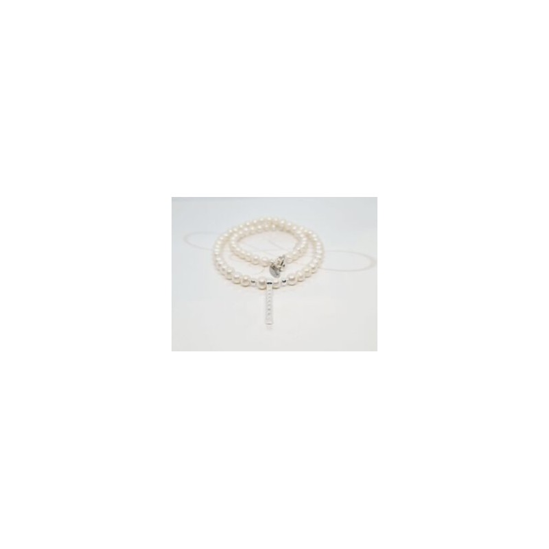 COLLAR CON DIJE PALO ZIRCONIA Y PERLAS