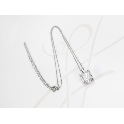 COLLAR PLATA RODIZADA CUADRO GRANDE TOPACIO BLANCO