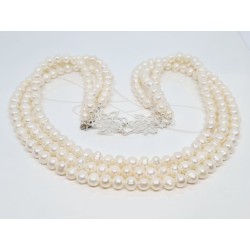 COLLAR TRIPLE CON FLORES