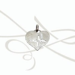 DIJE PLATA CORAZON CARDIOLOGO LISO