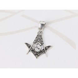 DIJE PLATA GADU CHICO PAVONADO