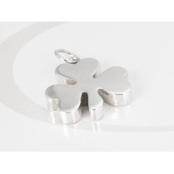 DIJE PLATA TREBOL LISO CARTONEADO