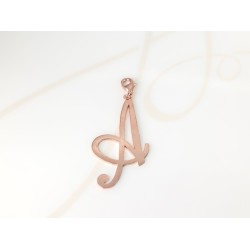 DIJE RECUBRIMIENTO DE ORO ROSA CURSIVA A LISO