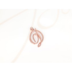 DIJE RECUBRIMIENTO DE ORO ROSA CURSIVA D LISO