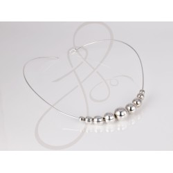 GARGANTILLA PLATA BOLAS CON BROCHE LISO