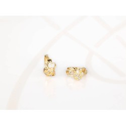 HUGGIES ORO LAMINADO TRIPLE CORAZON ZIRCONIA