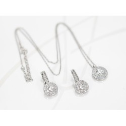 JUEGO PLATA RODIZADA TRIPLE CIRCULO CON CADENA TOPACIO BLANCO